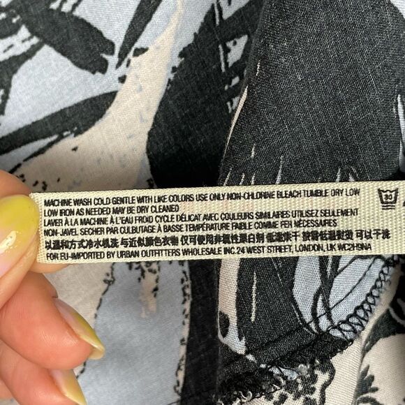 Free People Intimately Floral Blue Smocked Dress - Women’s M - Picture 12 of 13